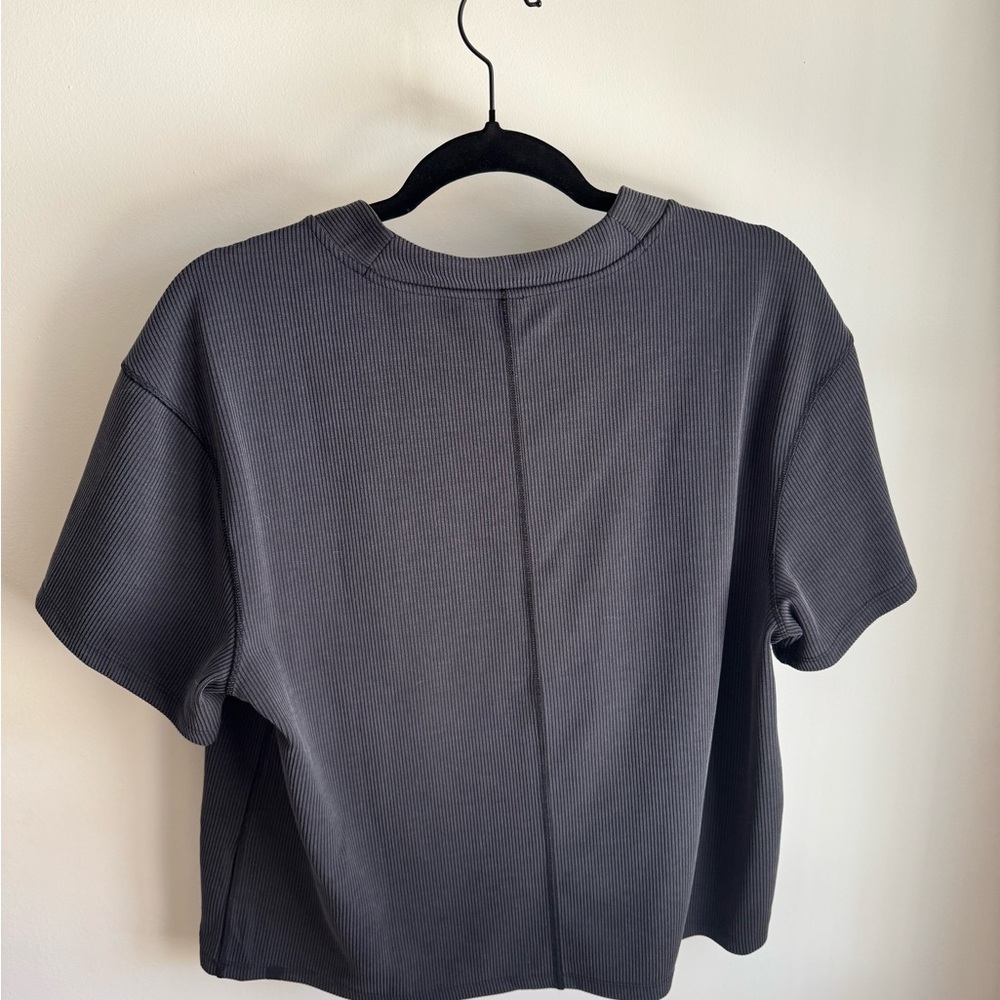 Lululemon Ribbed Top - Picture 3 of 4